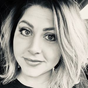 Meet your Posher, Tara